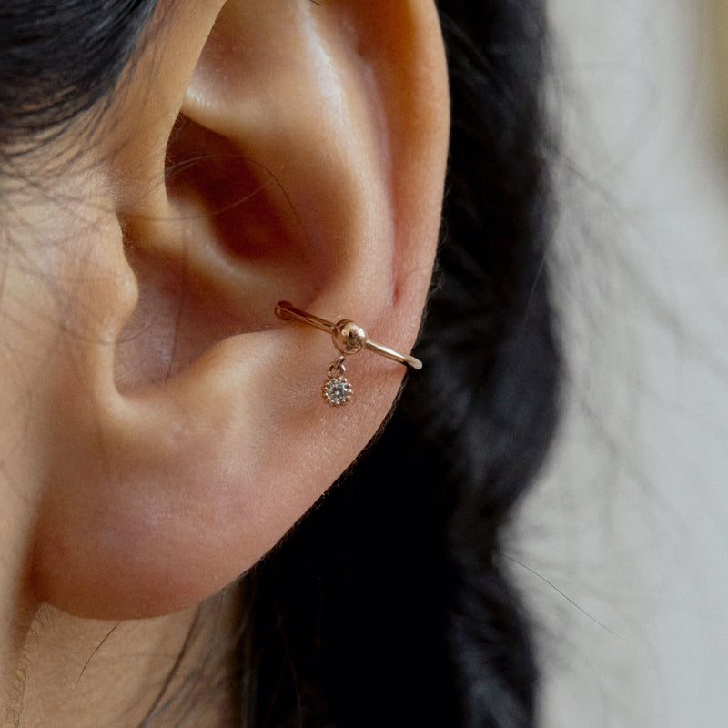 K14 ローズ タイニー ホワイト キュービック イヤーカフ / 14K Rose Tiny White Cubic Earcuff