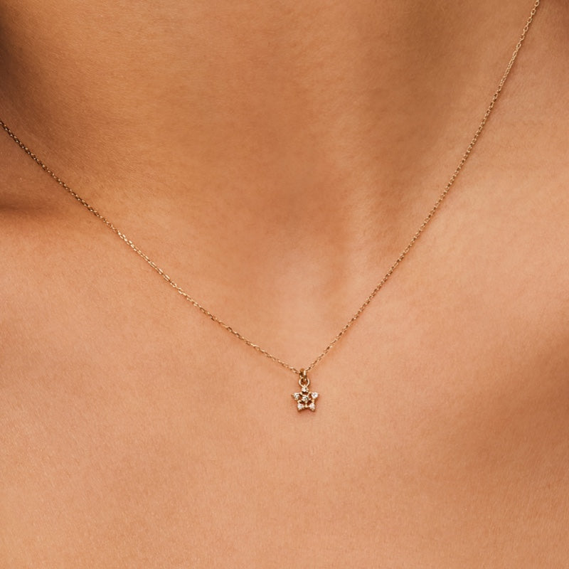 K10 プチ ダイヤ スター ネックレス / 10K Petit Diamond Star Necklace