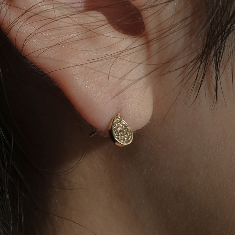 K10 エクリュ しずく ピアス / 10K Ecru Waterdrop Earrings
