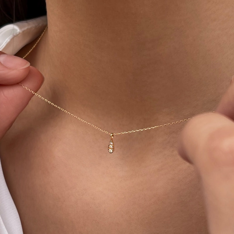 K10 プチ ダイヤ しずく ネックレス / 10K Petit Diamond Waterdrop Necklace
