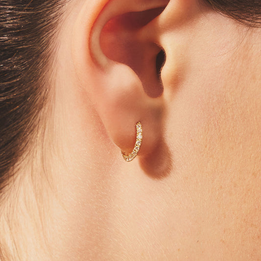 K14 K18 サイド セッティング ワンタッチ ピアス / 14K 18K Side Setting Huggie Hoop Earrings