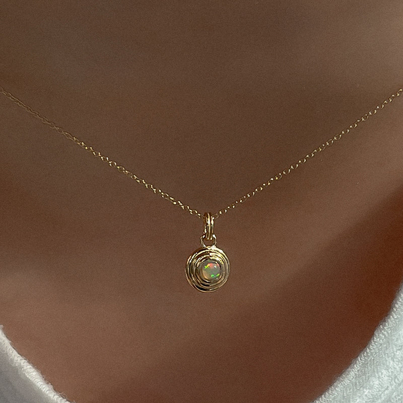 K14 タイニー オパール ラウンド ネックレス / 14K Tiny Opal Round Necklace