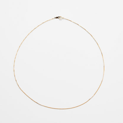 K14 イエロー ゴールド ベーシック レイヤード カーブ チェーン ネックレス / 14K Yellow Gold Basic Layered Curved Chain Necklace