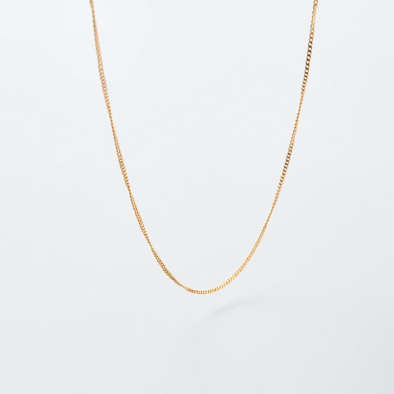 K14 イエロー ゴールド ベーシック レイヤード カーブ チェーン ネックレス / 14K Yellow Gold Basic Layered Curved Chain Necklace