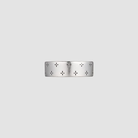 シルバー クロス パターン リング：スモール / SILVER CROSS PATTERN RING - SMALL