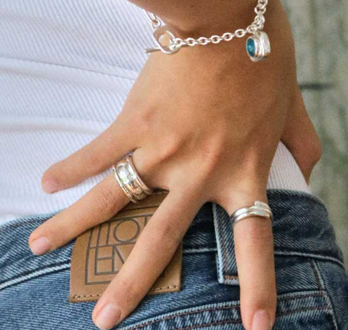 BOLD TIRE RING