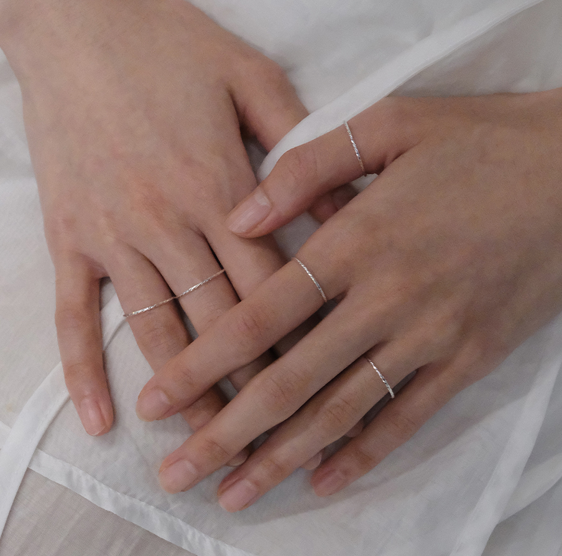 SHINE レイヤードスリムリング3点セット