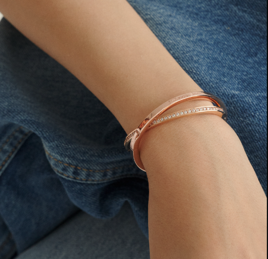 Slim Signature Engraved Bangle (Rose Gold)