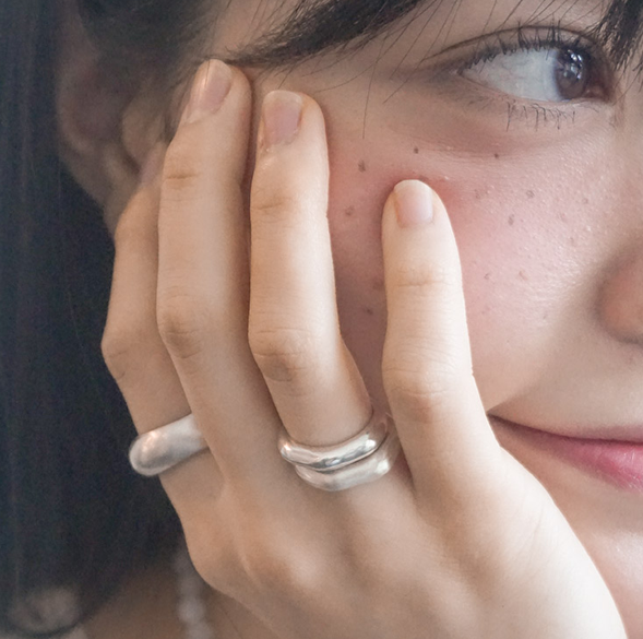 SLIM WAVE RING (SILVER)