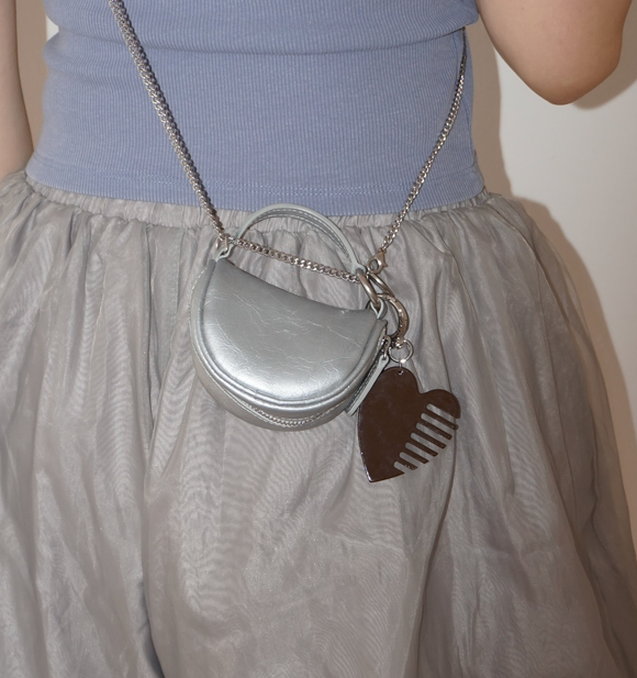 VALENTINE HEART BRUSH KEYRING (BROWN)