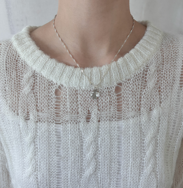 BLOOM CLOVER NECKLACE