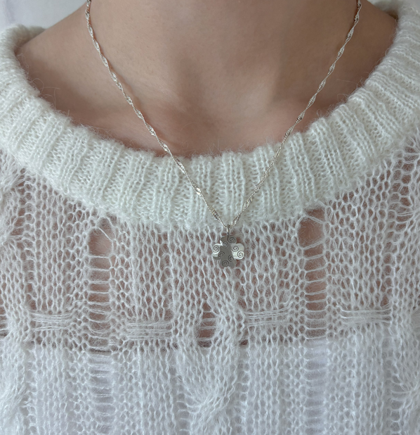 BLOOM CLOVER NECKLACE