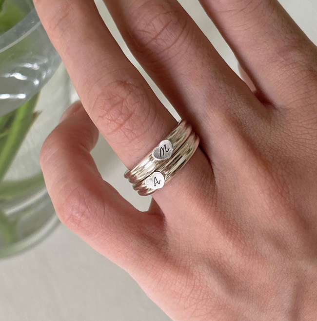 Petit initial ring (engraved)