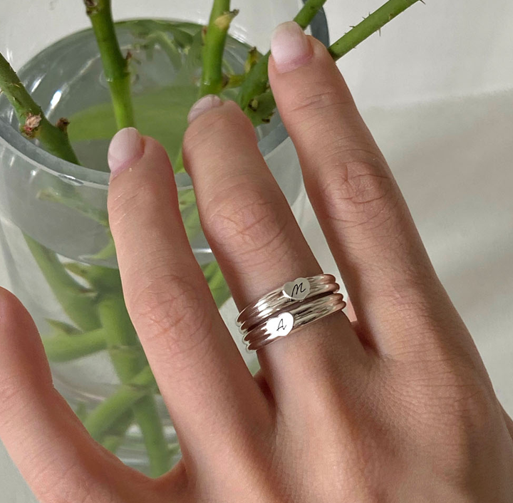 Petit initial ring (engraved)