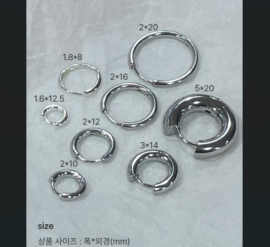 Basic one-touch ring earrings