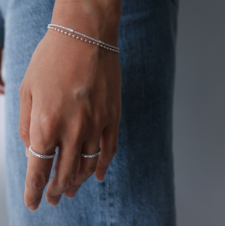 Oblique Ring