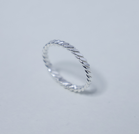 Oblique Ring