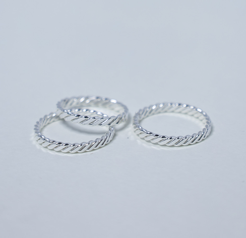 Oblique Ring