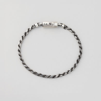 シルバー アンティーク マグネット ツイスト チェーン ブレスレット / SILVER ANTIQUE MAGNET TWIST CHAIN BRACELET