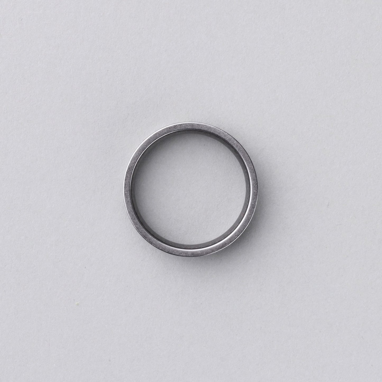 サージカル ブラック テクスチャー スモール リング / SURGICAL STEEL BLACK TEXTURE SMALL RING