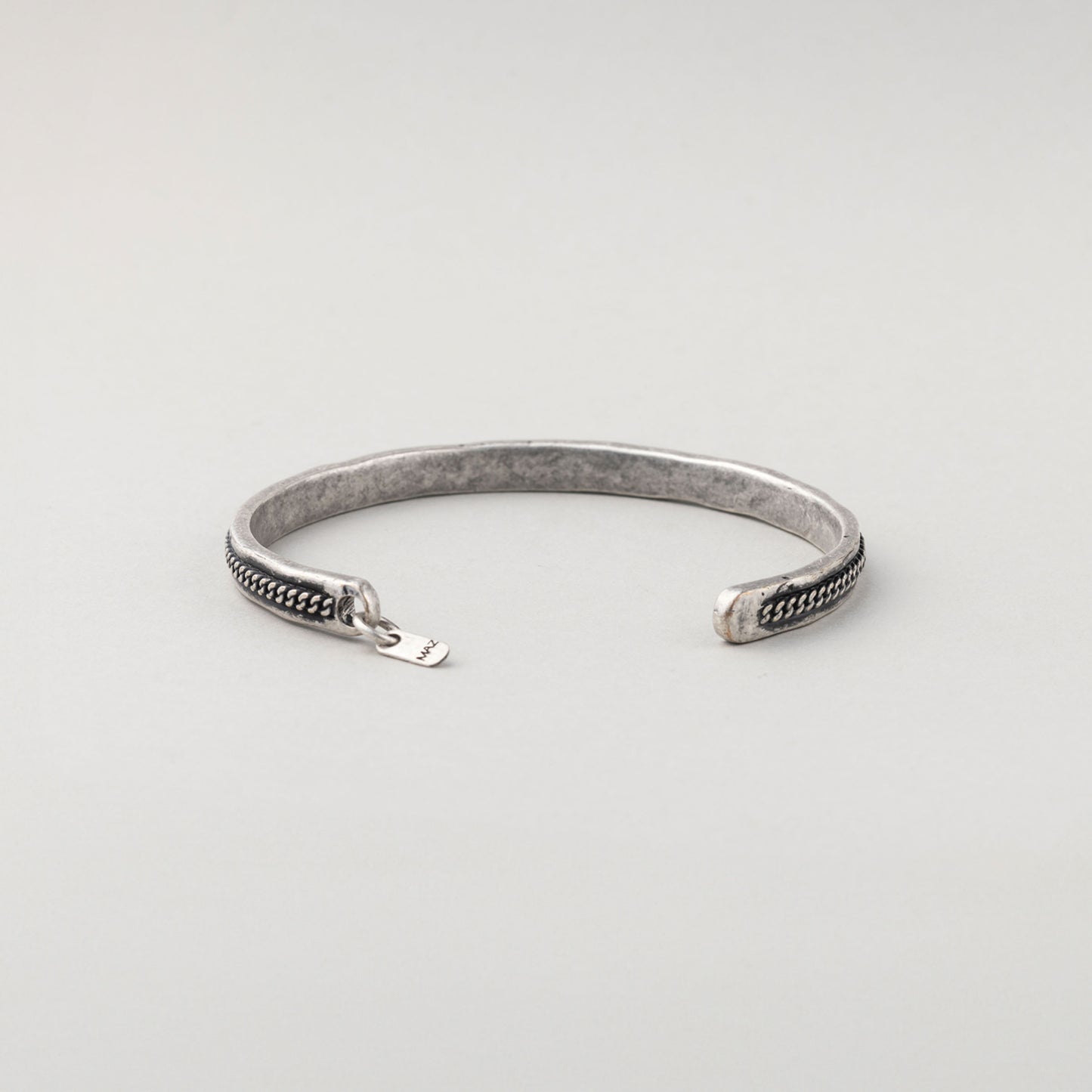 アンティーク カーブ チェーン バングル / ANTIQUE CURVED CHAIN BANGLE