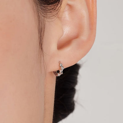 シルバー ラウンド カット ワンタッチ ピアス / Silver Round Cutting One-Touch Earrings