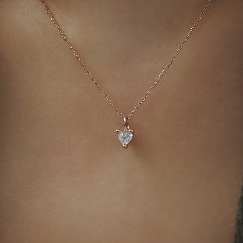 シルバー 4mm ハート ストーン ネックレス / Silver 4mm Heart Stone Necklace