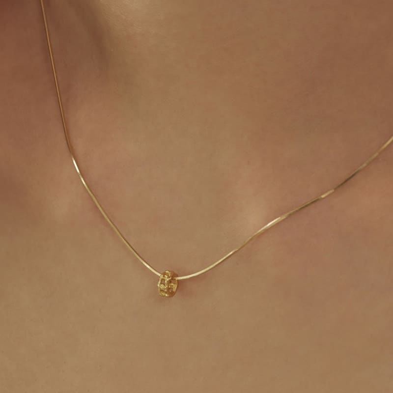シルバー スネークチェーン ミニリング ネックレス / Silver Snake Chain Mini Ring Necklace