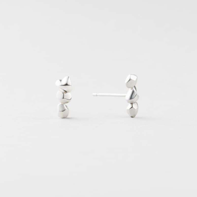 シルバー ラフ ハート ボール ピアス / Silver Rough Heart Ball Earrings