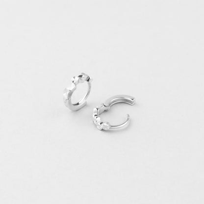 シルバー ラウンド カット ワンタッチ ピアス / Silver Round Cutting One-Touch Earrings