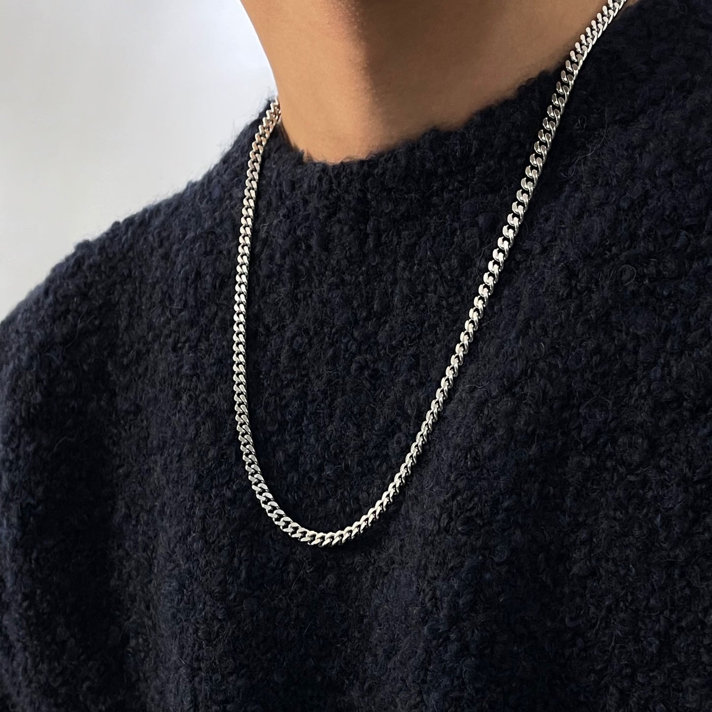 サージカル ベーシック カーブ チェーン ネックレス / SURGICAL STEEL BASIC CURVED CHAIN NECKLACE