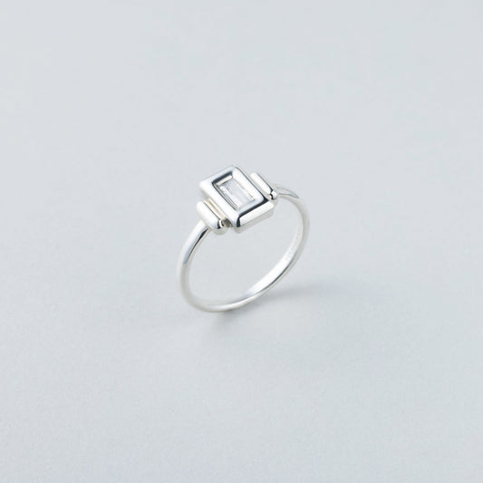 シルバー スクエア フレーム バゲット リング / Silver Frame Baguette Ring