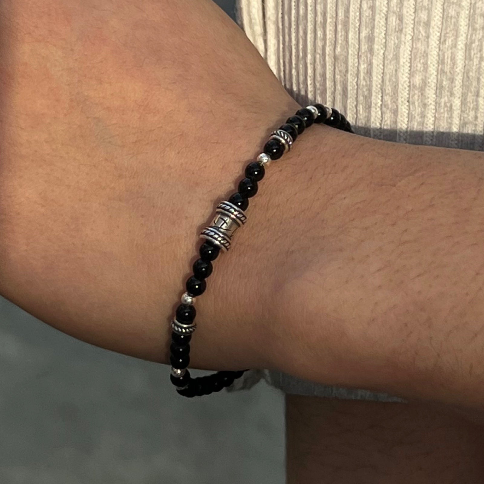 シルバー スクラッチ ペンダント ブラック ビーズ ブレスレット / SILVER SCRATCH PENDANT BLACK BEADS BRACELET 17cm