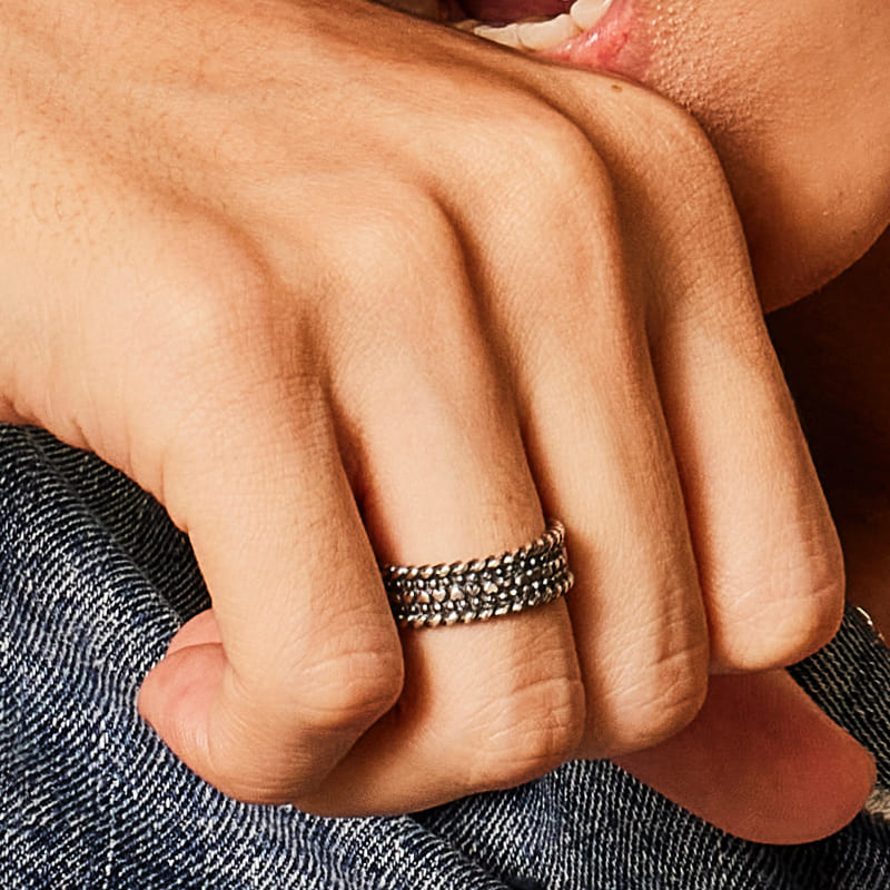 シルバー ドット パターン リング - ラージ / SILVER DOT PATTERN RING - LARGE