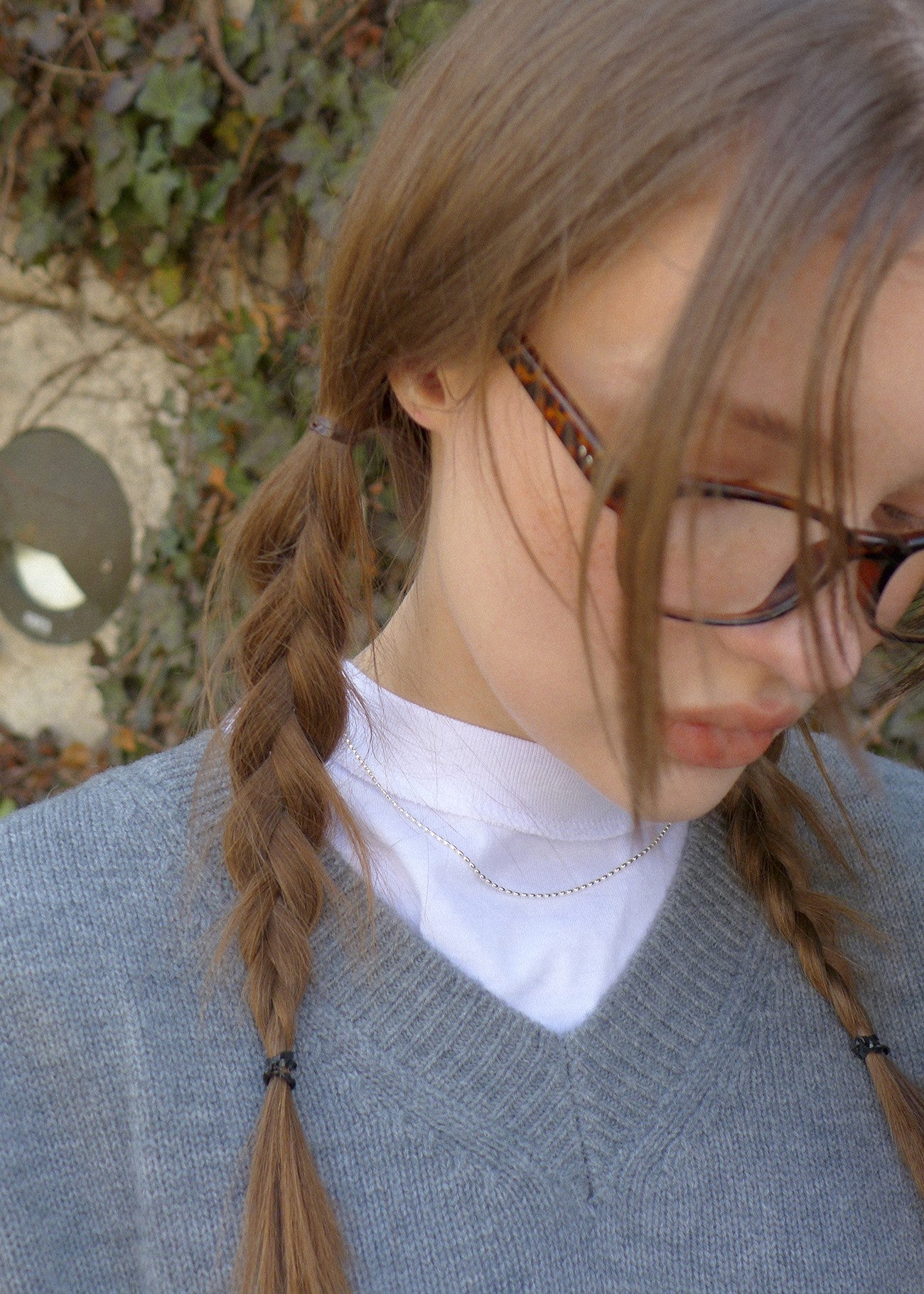 Lily Necklace