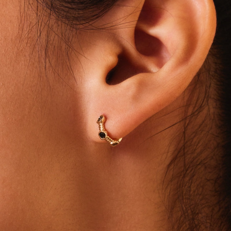 K14 ブラック コイル ワンタッチ ピアス / 14K Black Coil One Touch Earrings