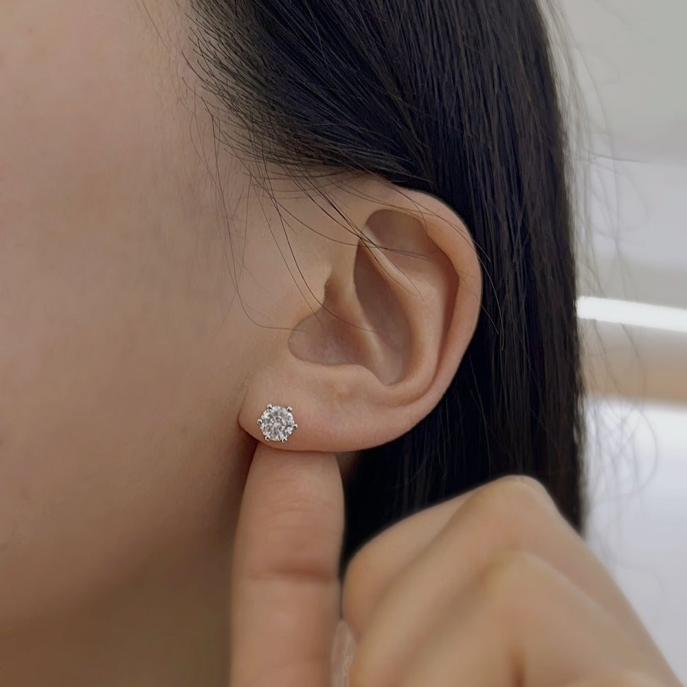 ダイヤ カット ソリティア プロング ピアス / Dia Cut Solitaire Prong Earrings