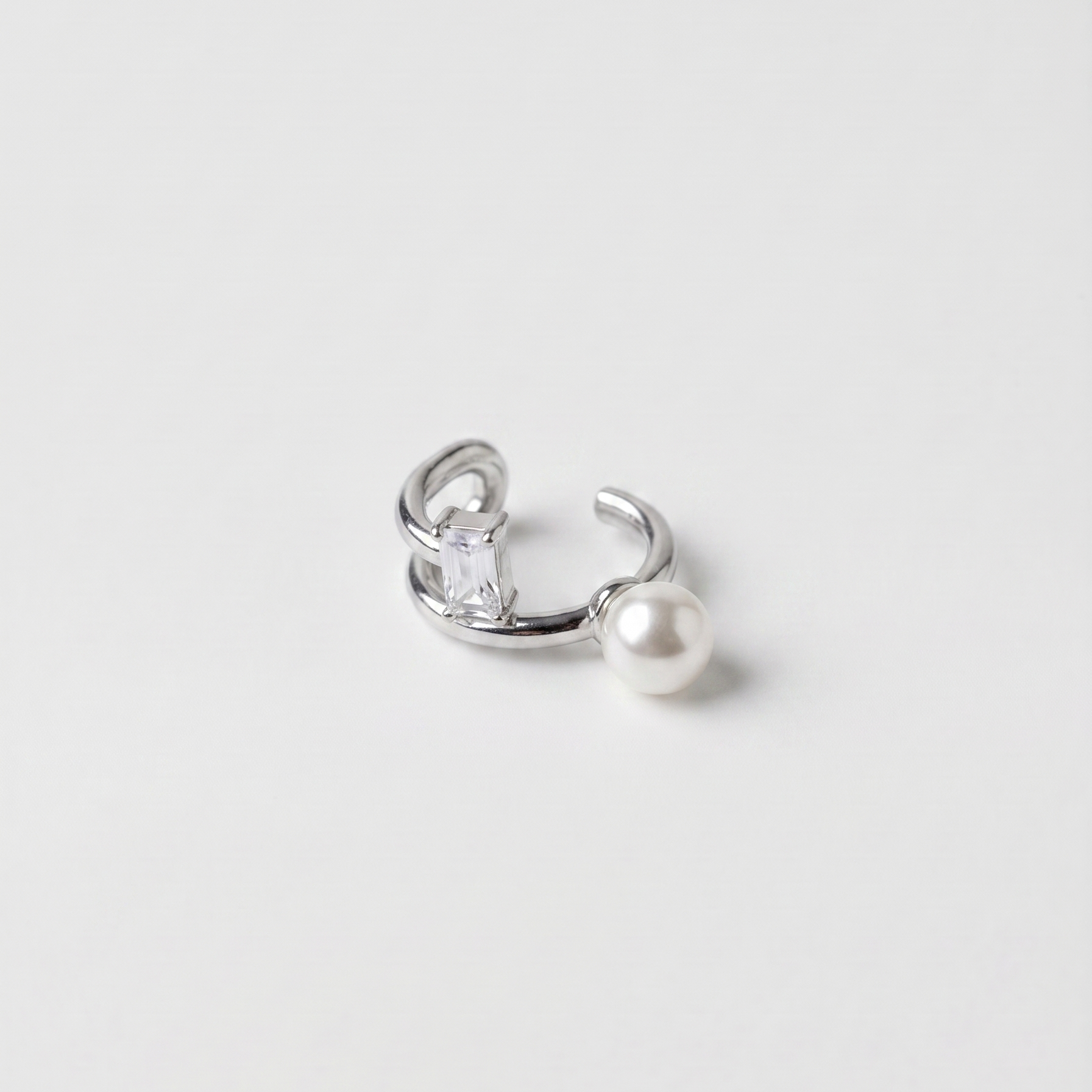 Double Line Emerald Cut & Pearl Ear Cuff