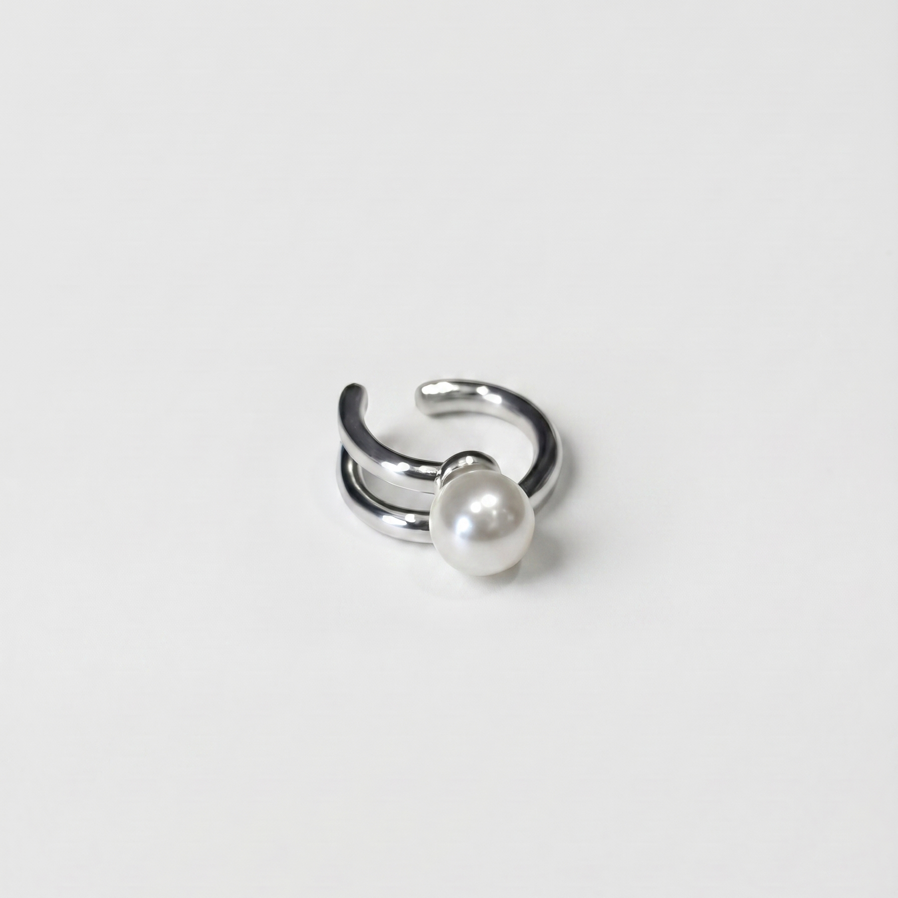 Double Line Pearl Ear Cuff