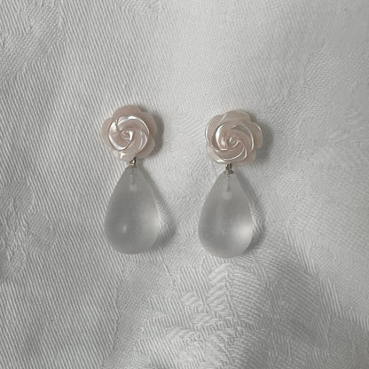 ドロップ ローズ ピアス / drop rose earring