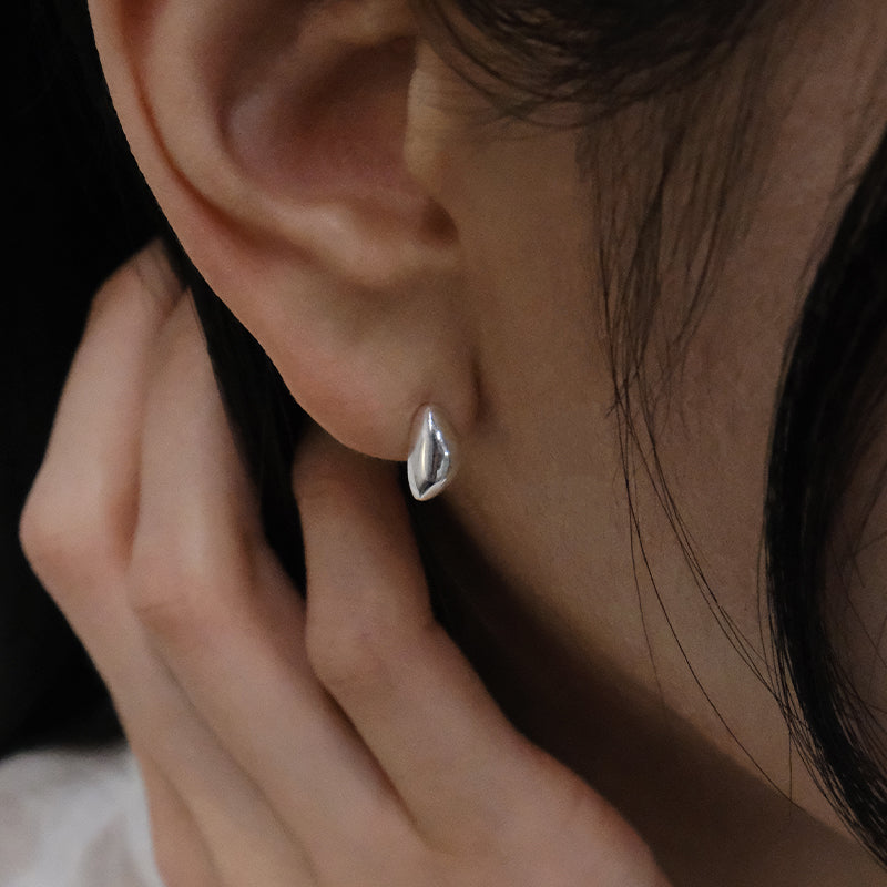 DEWDROP ピアス
