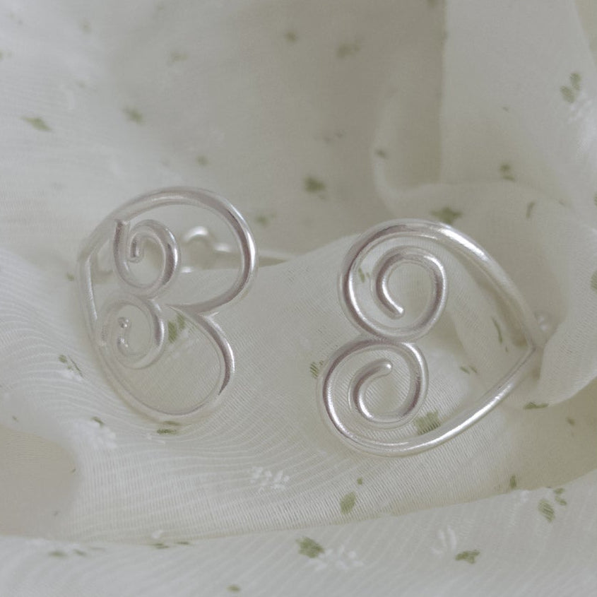 Balcony Heart Rolling Bangle Bracelet