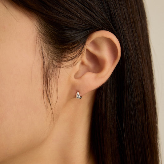 シルバー しずく スモール ワンタッチ ピアス / SILVER WATER DROP SMALL ONE TOUCH EARRINGS