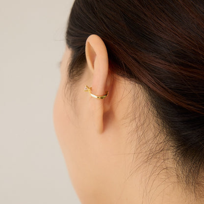 ホワイト ストーン ポイント イヤーカフ / WHITE STONE POINT EARCUFF