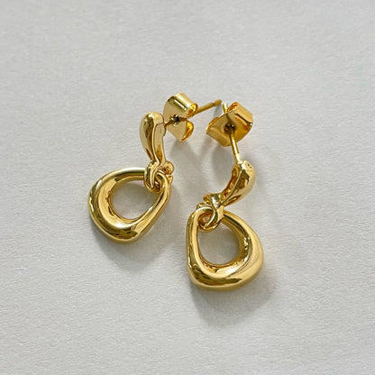 メルティング ドロップ ポイント ピアス / MELTING DROP POINT EARRINGS