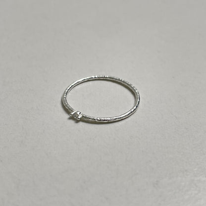 シルバー テクスチャー レイヤード リング / SILVER TEXTURED LAYERED RING