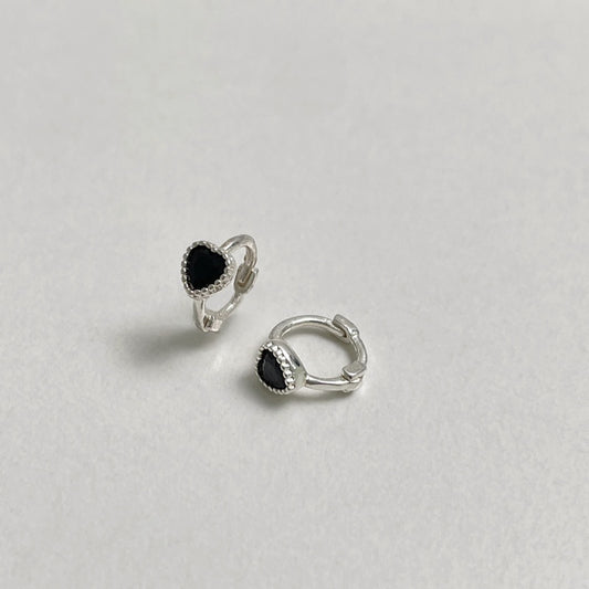 シルバー ブラック ハート ワンタッチ ピアス / SILVER BLACK HEART ONE TOUCH EARRINGS