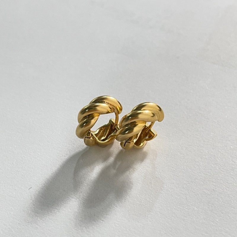 ボリューム ツイスト ワンタッチ ピアス / VOLUME TWIST ONE TOUCH EARRINGS