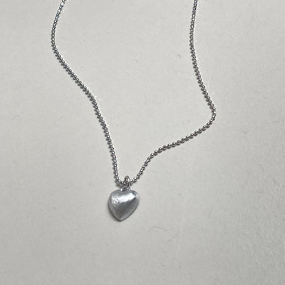 シルバー マット ハート ネックレス / SILVER MATT HEART NECKLACE