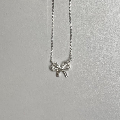 シルバー リボン ライン ネックレス / SILVER RIBBON LINE NECKLACE